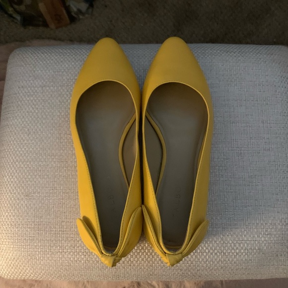 Talbots Flats - Picture 2 of 6